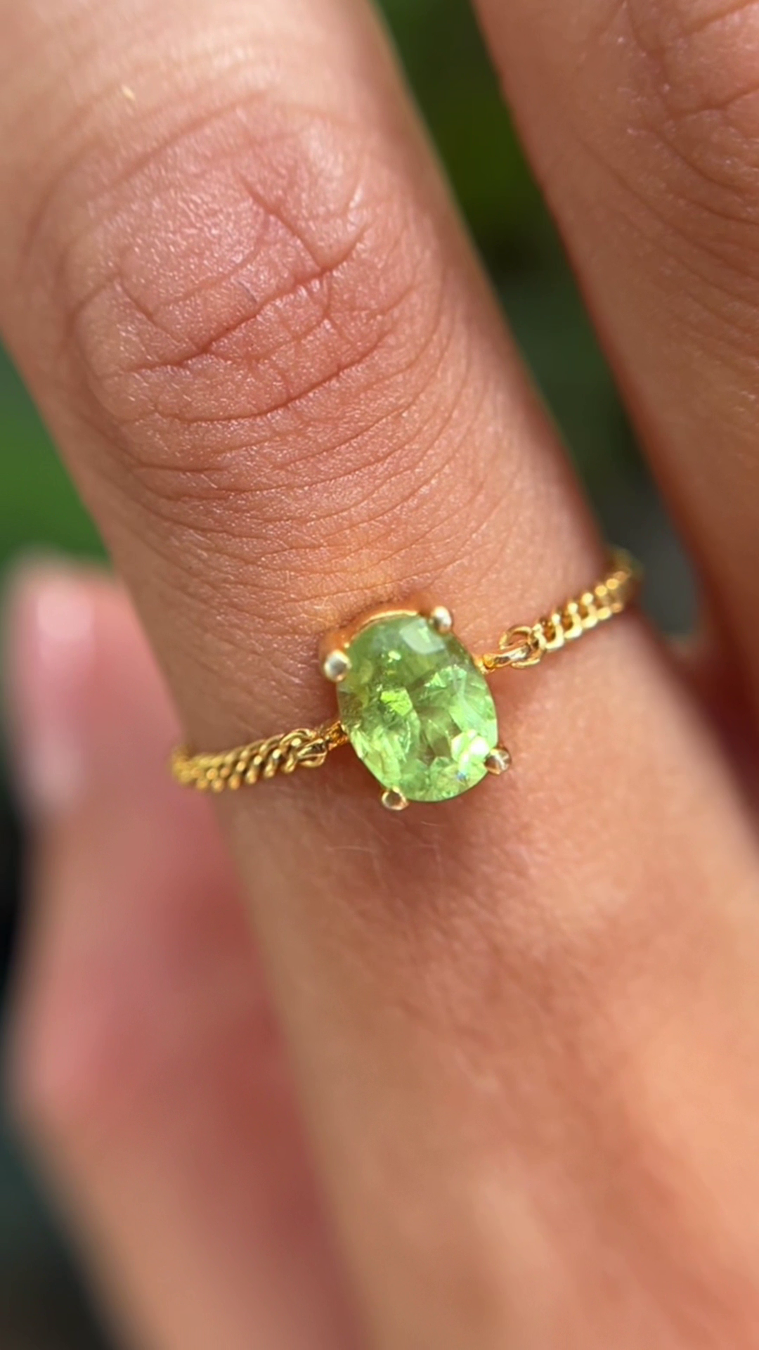 GREEN MALI GARNET